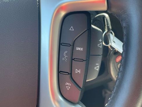 Used 2014 Chevrolet Traverse LT FWD image 23