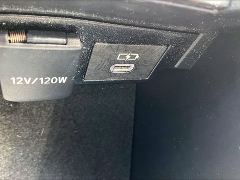 Used 2023 Toyota Corolla LE image 15