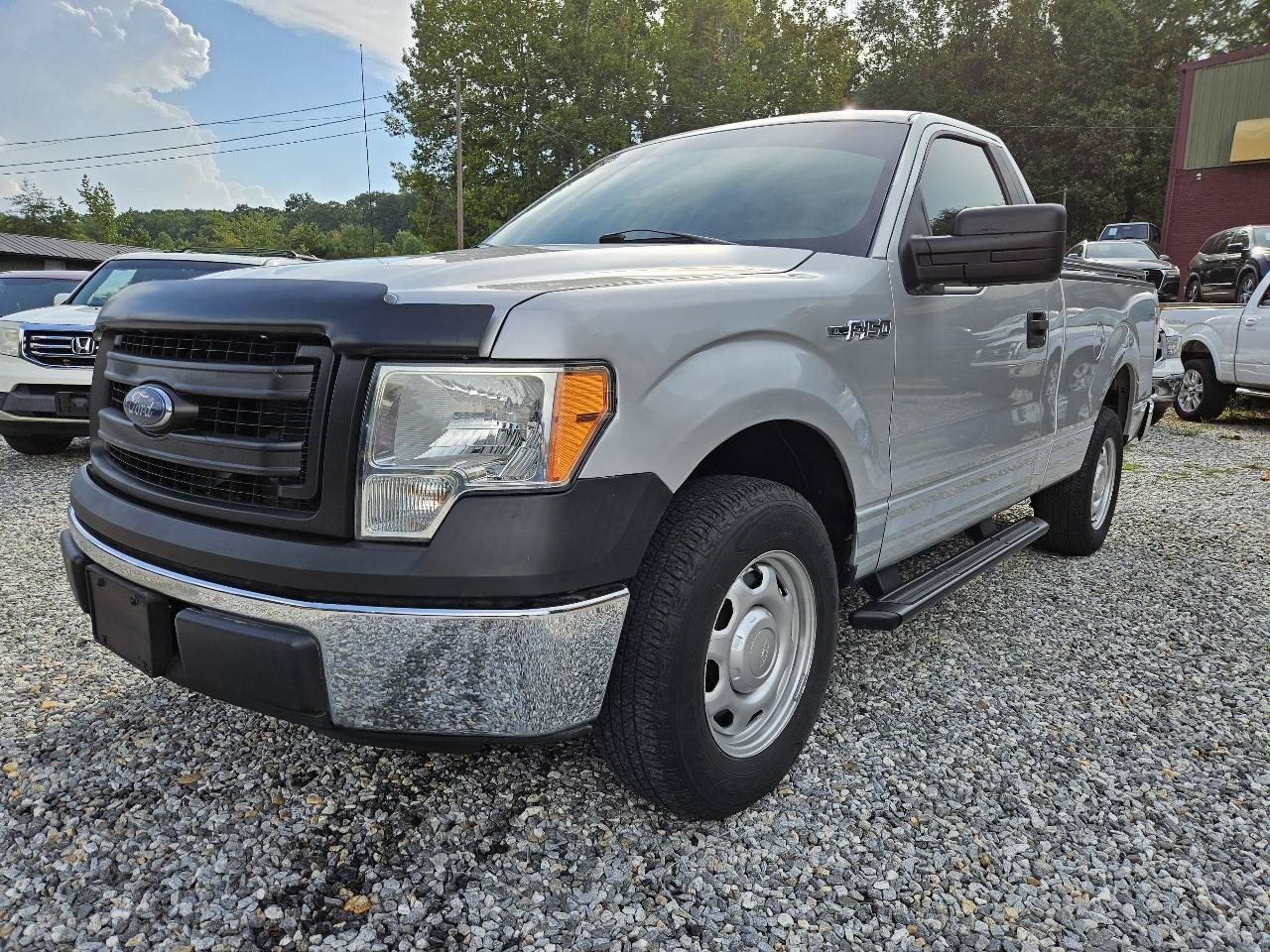 Used 2013 Ford F150 XL w/ Mid Equipment Group RWD image 5