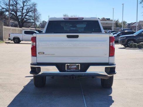 Used 2023 Chevrolet Silverado 1500 LT image 13