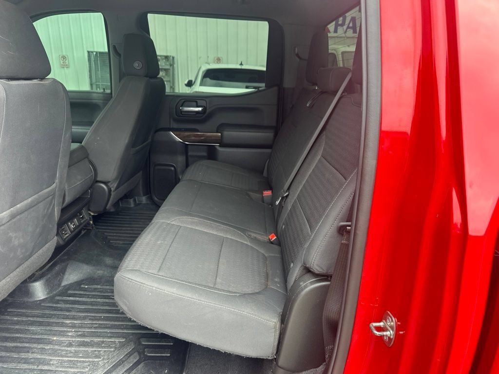 Used 2020 GMC Sierra 1500 SLE w/ X31 Off-Road Package AWD/4WD image 9