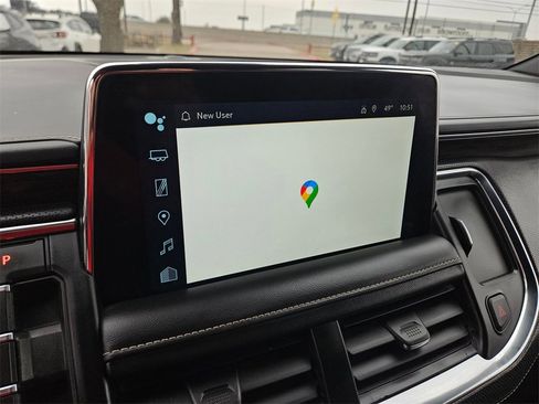 Used 2023 Chevrolet Suburban Premier image 24