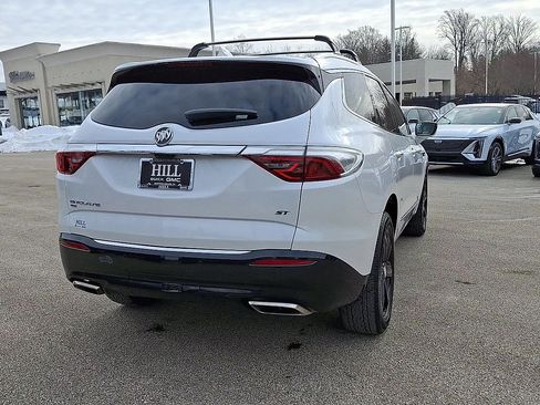 Certified 2024 Buick Enclave Essence w/ Experience Buick Package image 8