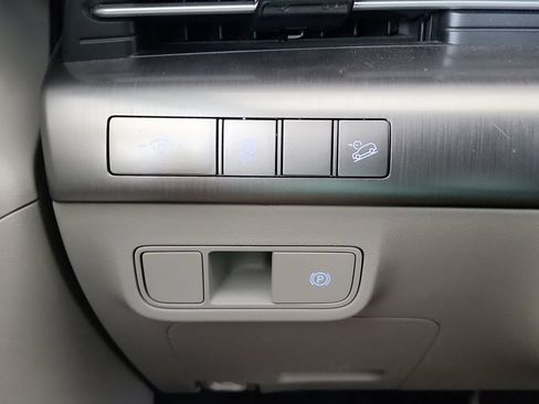 Used 2025 Hyundai Kona SEL FWD image 22