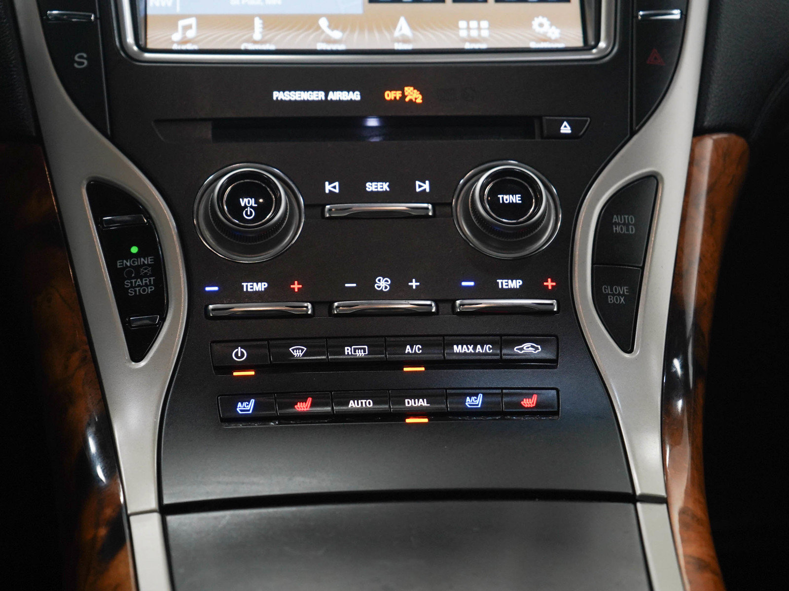 Used 2018 Lincoln MKX Reserve AWD/4WD image 20