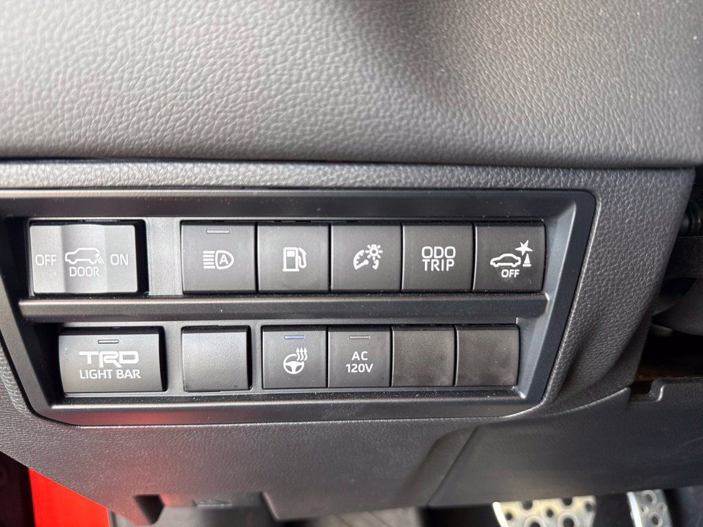 Used 2023 Toyota Sequoia TRD Pro AWD/4WD image 15