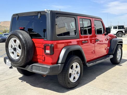 Used 2020 Jeep Wrangler Unlimited Sport S AWD/4WD image 7