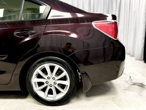 Used 2013 Subaru Impreza 2.0i Premium w/ All-Weather Pkg image 10