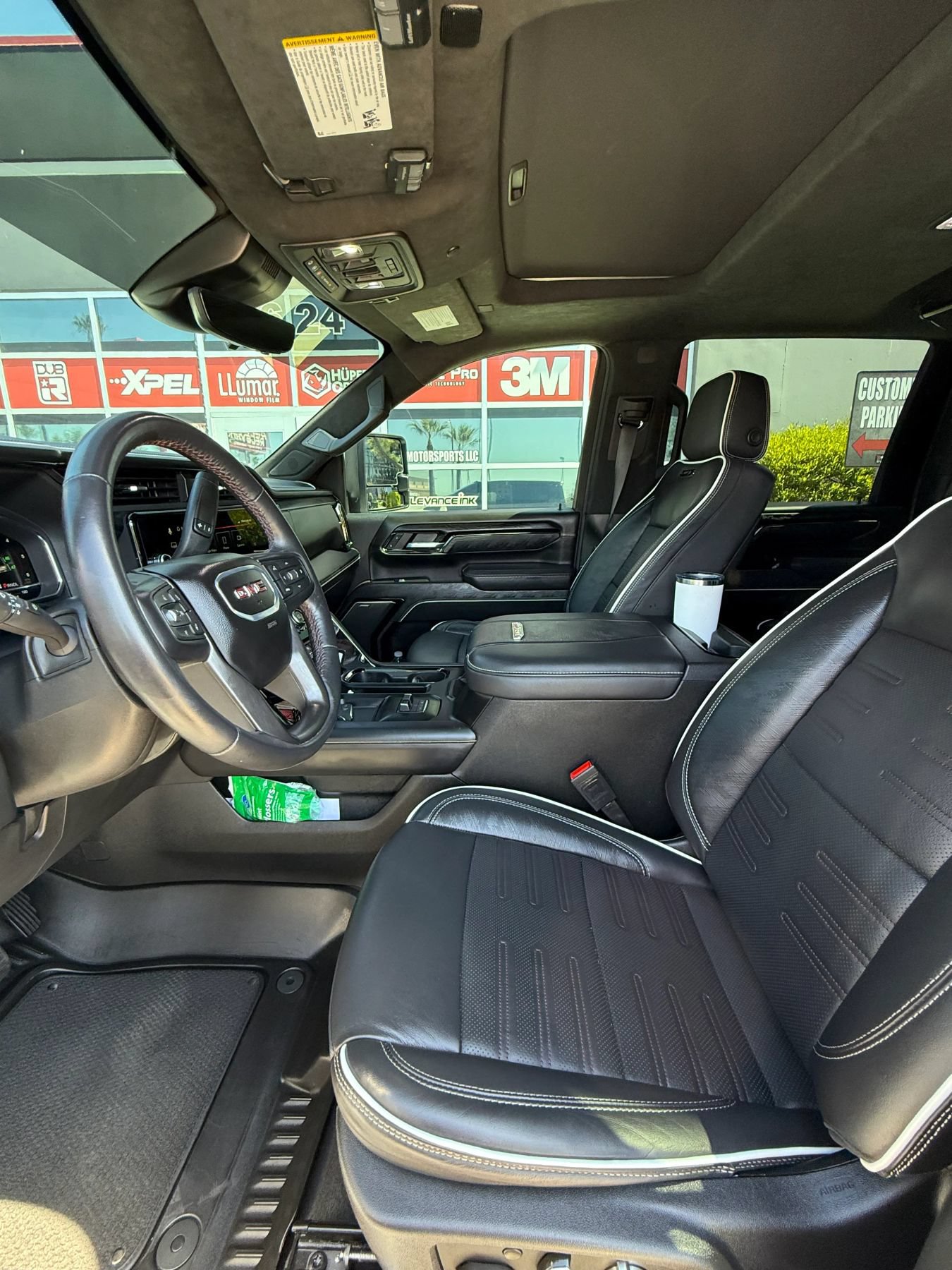 Used 2024 GMC Sierra 2500 AT4X AWD/4WD image 15