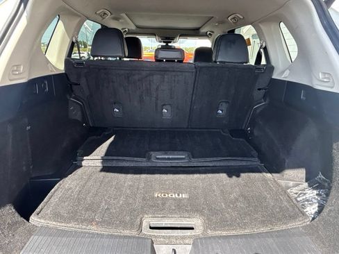 Used 2021 Nissan Rogue SL w/ Premium Package FWD image 32