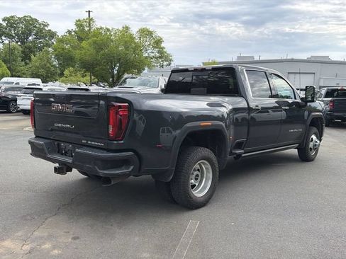 Used 2022 GMC Sierra 3500 Denali w/ Denali Ultimate Package AWD/4WD image 5