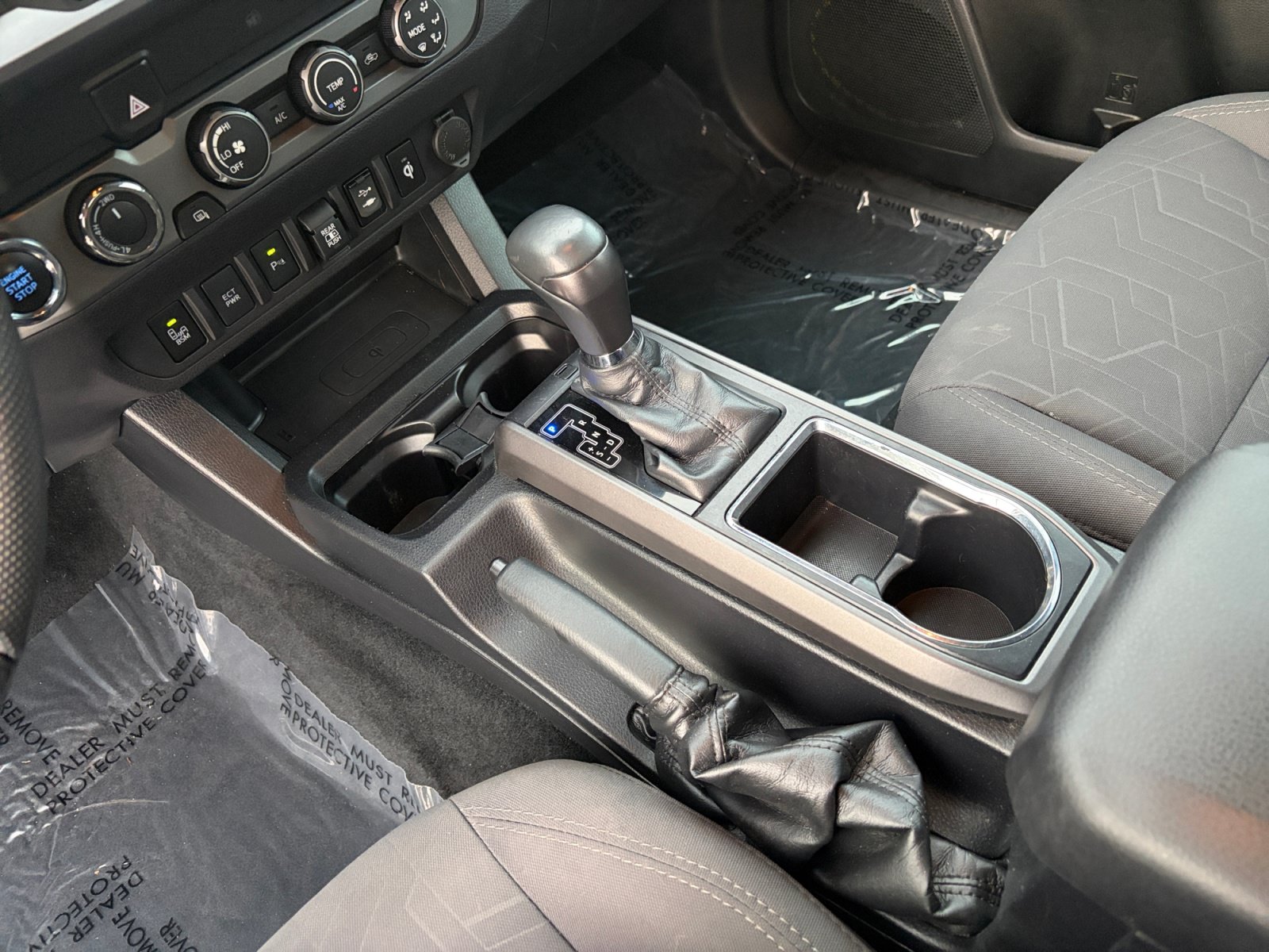 Used 2019 Toyota Tacoma TRD Off-Road AWD/4WD image 22