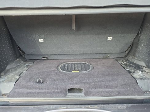 Used 2017 Jeep Wrangler Sahara w/ Connectivity Group image 34