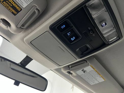 Used 2016 Toyota 4Runner SR5 image 26