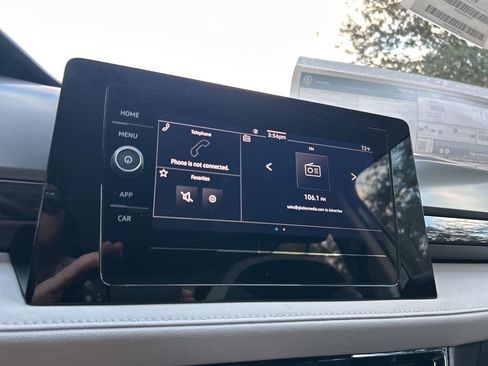 New 2026 Volkswagen Taos S FWD image 25