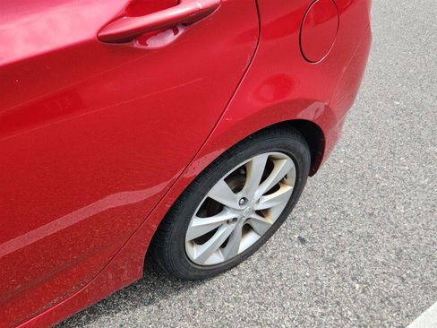 Used 2014 Hyundai Accent SE FWD image 9