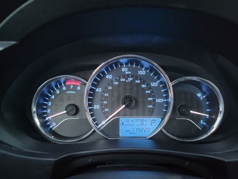 Used 2014 Toyota Corolla LE FWD image 39