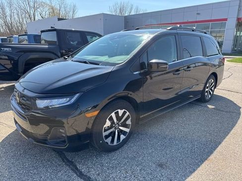 Used 2025 Honda Odyssey EX-L image 4