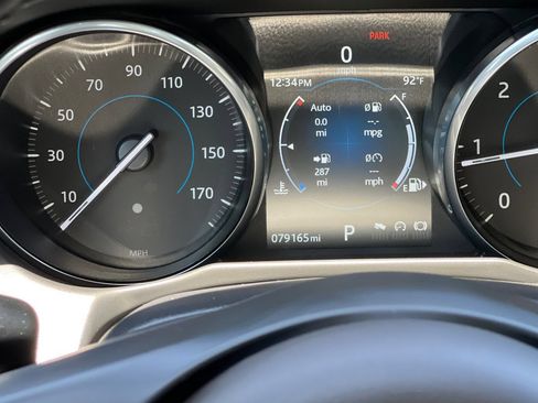 Used 2017 Jaguar XF Prestige RWD image 25