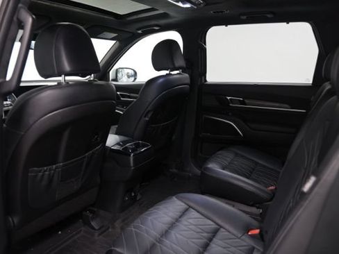 Used 2023 Kia Telluride SX Prestige X-Pro AWD/4WD image 33