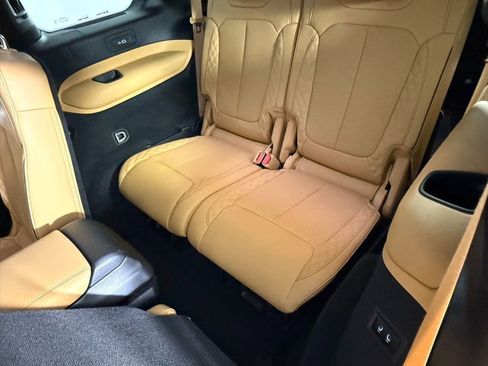 Used 2023 Jeep Grand Cherokee L Summit w/ Advanced Protech Group IV image 30