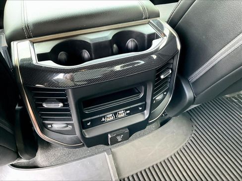 Used 2020 RAM 1500 Rebel w/ Rebel Level 1 Equipment Group AWD/4WD image 10