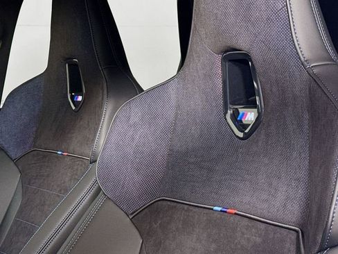 Used 2025 BMW X1 M35i w/ Premium Package image 24