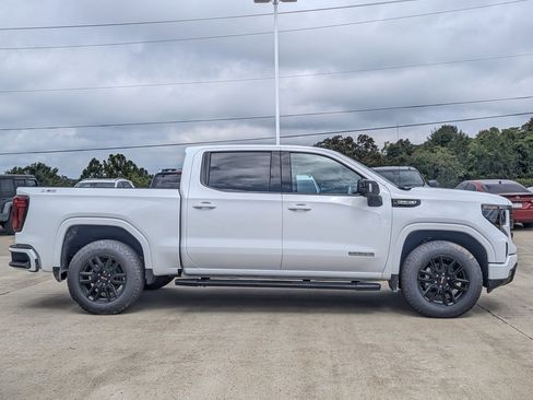 New 2026 GMC Sierra 1500 Elevation w/ Elevation Premium Package image 7