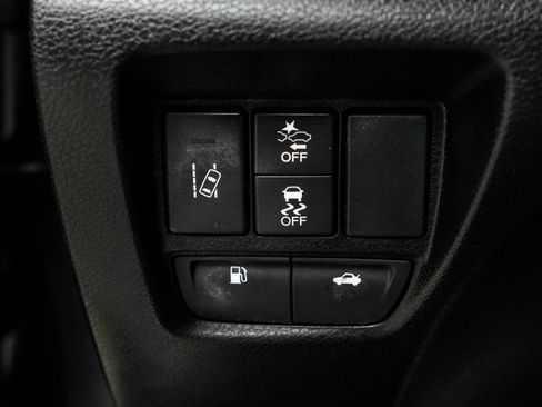 Used 2018 Acura TLX image 40