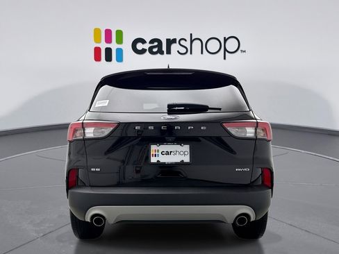 Used 2022 Ford Escape SE w/ Convenience Package image 4