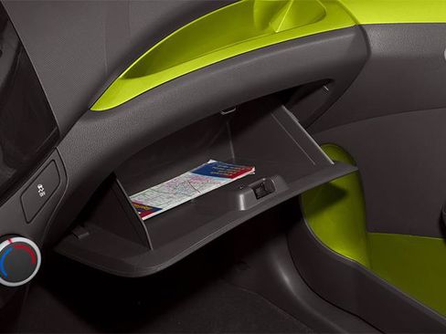 Used 2014 Chevrolet Spark LT FWD image 41