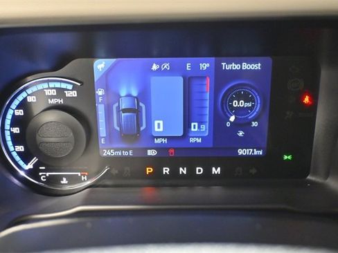 Used 2024 Ford Bronco Wildtrak image 17