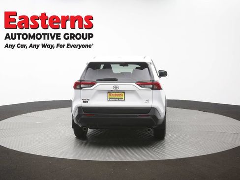 Used 2023 Toyota RAV4 LE AWD/4WD image 37