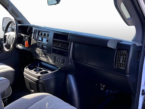 Used 2017 Chevrolet Express 2500 LS image 14