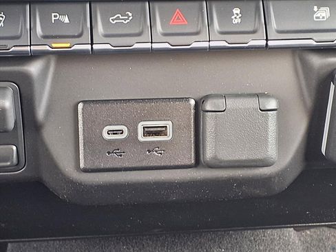 New 2026 Chevrolet Silverado 2500 Custom w/ Custom Value Package image 17