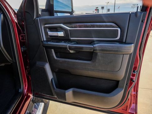 Used 2024 RAM 3500 Big Horn image 20