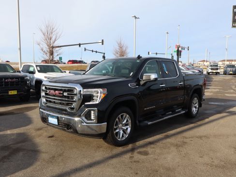Certified 2022 GMC Sierra 1500 SLT w/ SLT Premium Plus Package image 3