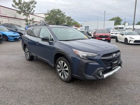 Used 2024 Subaru Outback Limited AWD/4WD image 1