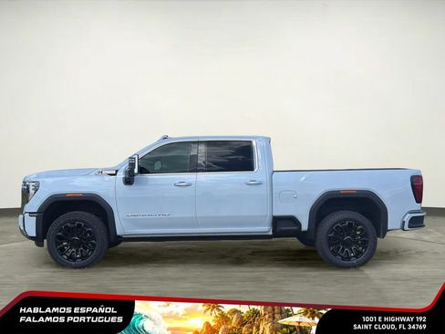 New 2026 GMC Sierra 2500 Denali w/ Denali Reserve Package AWD/4WD image 3