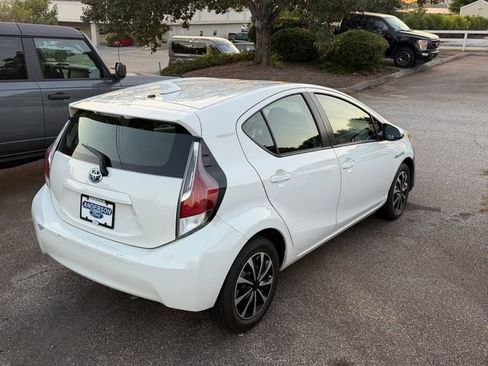 Used 2015 Toyota Prius C Two FWD image 3