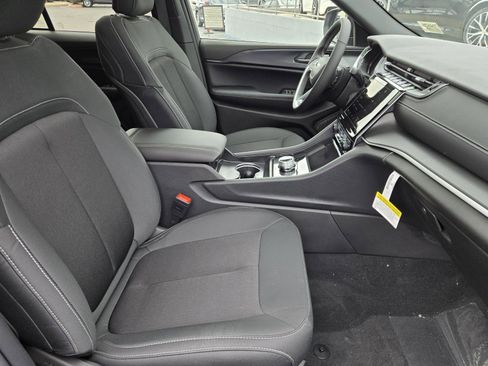 New 2026 Jeep Grand Cherokee Laredo X image 33