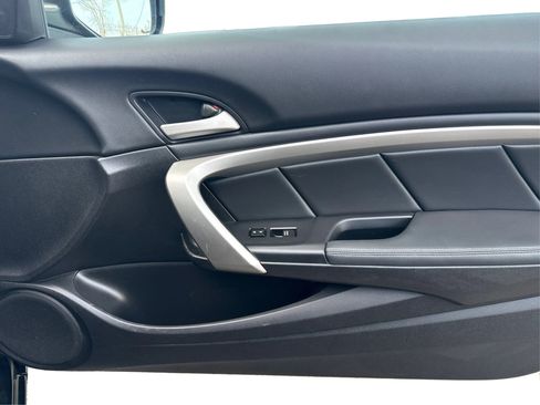 Used 2012 Honda Accord EX image 21