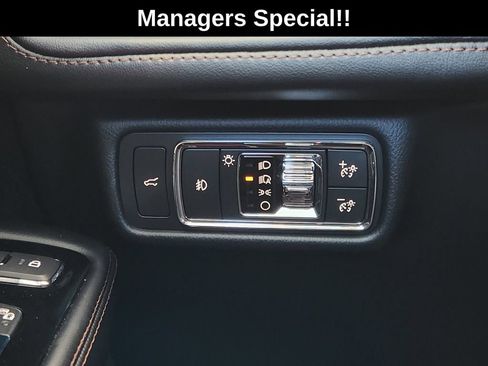 Used 2023 Lincoln Aviator Reserve w/ Equipment Group 201A RWD image 25