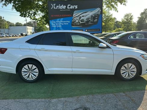 Used 2019 Volkswagen Jetta FWD image 8