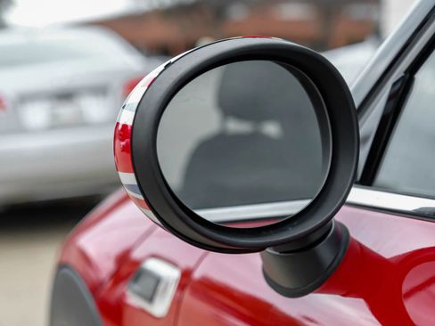 Used 2017 MINI Cooper Clubman ALL4 image 31