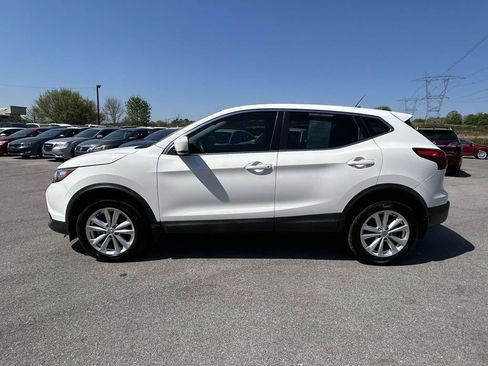 Used 2017 Nissan Rogue Sport S w/ S Appearance Package FWD image 6