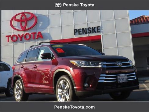 Used 2018 Toyota Highlander Limited image 1