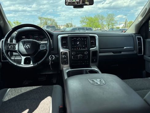 Used 2019 RAM 1500 Big Horn AWD/4WD image 13