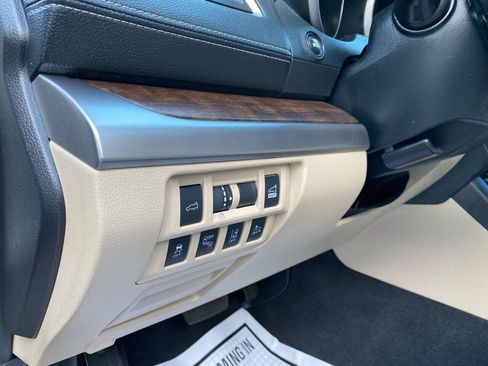 Used 2018 Subaru Outback 2.5i Limited AWD/4WD image 21