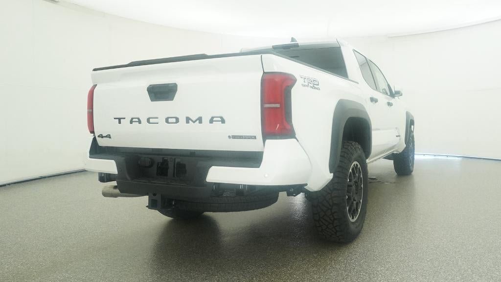 New 2026 Toyota Tacoma TRD Off-Road w/ TRD Off Road Upgrade Package AWD/4WD image 24